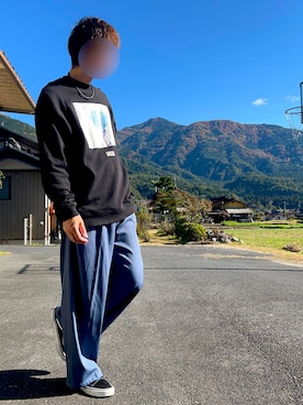 「neos（ネオス）のアイテム（スラックス）」を使った、t@1さん（メンズ・174cm）の秋コーディネート