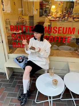 「Ray BEAMS（レイビームス）のアイテム」を使った、西村美紗さん（レディース・154cm）の秋コーディネート