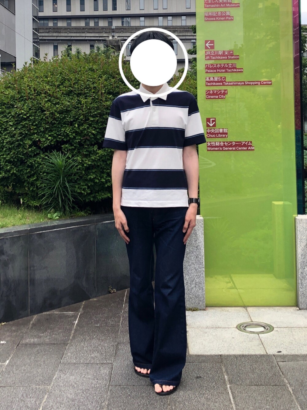 「シンプル、シンプルコーデ、カジュアル、カジュアルコーデ、大人カジュアル、休日コーデ、夏コーデ、お洒落さんとつながりたい、デニム、ワイドパンツ、フレアパンツ、サンダル、UNIQLO、古着、シャツスタイル」｜「JACK SERIKAのアイテム（デニムパンツ、ブルー系）」を使った、⭐️zawa⭐️さん（メンズ・178cm）の夏コーディネートの1枚目の写真