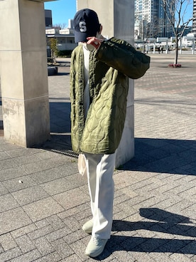 「AURALEE（オーラリー）のアイテム（スニーカー）」を使った、Ryosukeさん（メンズ・177cm）の冬コーディネート