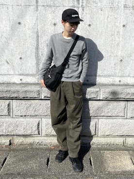 「HUGO BOSS（ヒューゴボス）のアイテム（パンツ）」を使った、Ryosukeさん（メンズ・177cm）の春コーディネート