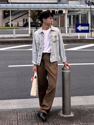 「Hender Scheme(エンダースキーマ)のassemble hand bag tall M(ハンドバッグ)」を使った、Kazumaさん(メンズ・166cm)の秋コーディネート