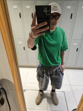 「アイテム（シューズ）」を使った、黃島讀さん（メンズ・176cm・90代）の夏コーディネート