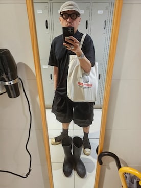 黃島讀さんのコーディネート