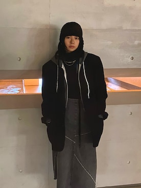 「アイテム（デニムスカート、グレー系）」を使った、Pittaaさん（レディース・168cm）の秋コーディネート