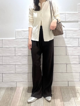「LEPSIM（レプシィム）のロングハンドルボストン　579910（ボストンバッグ、ブラウン系）」を使った、taruさん（レディース・155cm）の春コーディネート