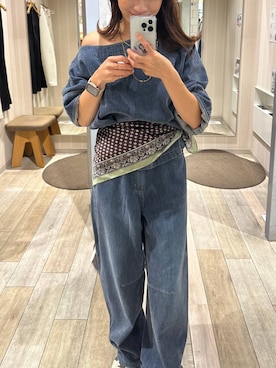 「LEPSIM（レプシィム）のMOUL／バレルデニムパンツ　1066553（デニムパンツ、ブルー系）」を使った、taruさん（レディース・155cm）の秋コーディネート