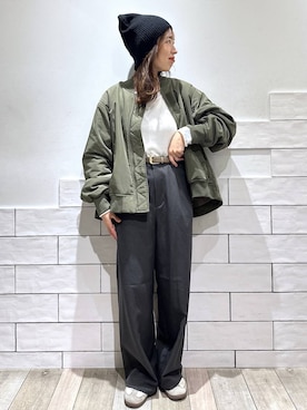 「LEPSIM（レプシィム）のワイドストレートパンツ　1047007（その他パンツ、グレー系）」を使った、taruさん（レディース・155cm）の秋コーディネート