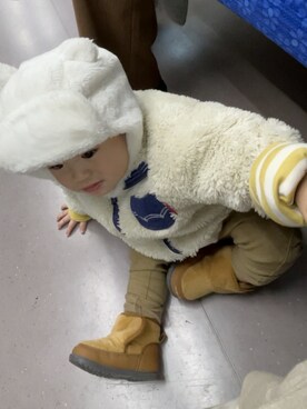 「Birthday（バースデイ）のアイテム（ジャケット/アウター、ホワイト系）」を使った、KYO*AYAさん（キッズ・100cm）の冬コーディネート