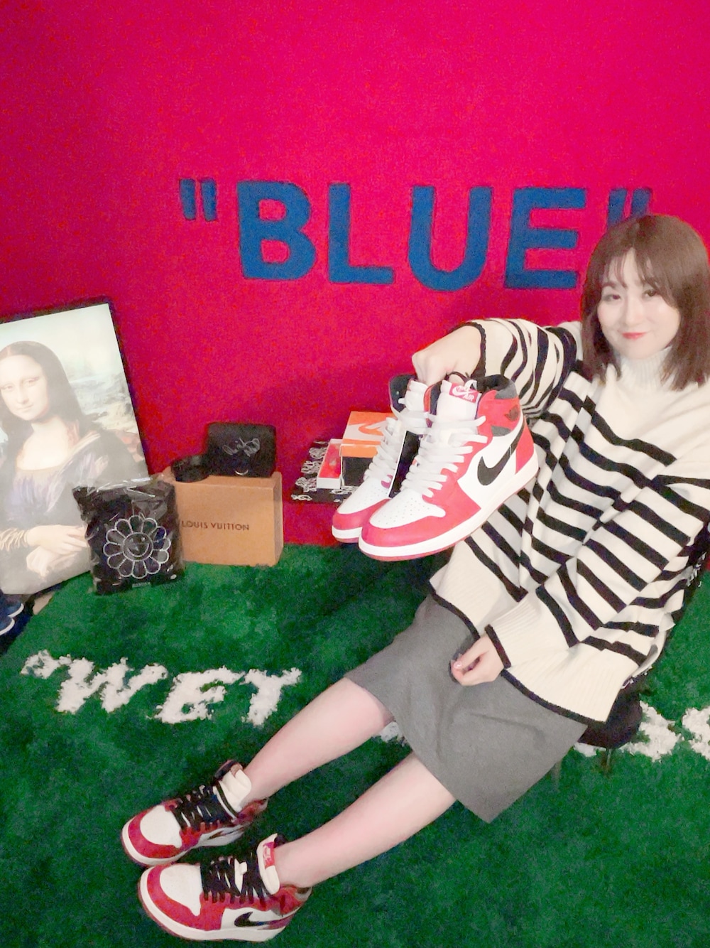 「chicago」｜「NIKEのアイテム（スニーカー、レッド系）」を使った、cocoさん（骨格ウェーブ・レディース・166cm）の冬コーディネートの1枚目の写真
