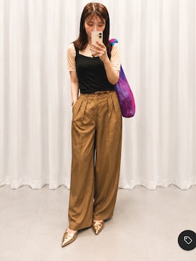 「GU（ジーユー）のアイテム（カーゴパンツ、ベージュ系）」を使った、TOMOさん（レディース・160cm）の夏コーディネート