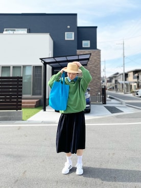 「麦わら帽子」｜「アイテム（スウェット）」を使った、ａｙａさん（レディース・165cm）の春コーディネート