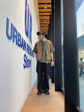 「Gramicci（グラミチ）のアイテム（トップス）」を使った、シマブクロさん（メンズ・180cm）の春コーディネート