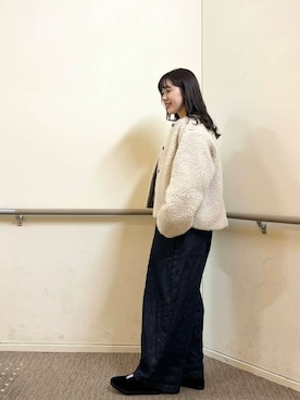「アイテム（その他アウター、ホワイト系）」を使った、honokaさん（レディース・165cm）の秋コーディネート