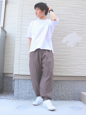 「バルーンパンツ」｜「アイテム（腕時計）」を使った、熱田佐武さん（メンズ・170cm）の夏コーディネート