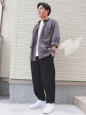 「MARC JACOBS（マークジェイコブス）のアイテム（腕時計）」を使った、熱田佐武さん（メンズ・170cm）の夏コーディネート