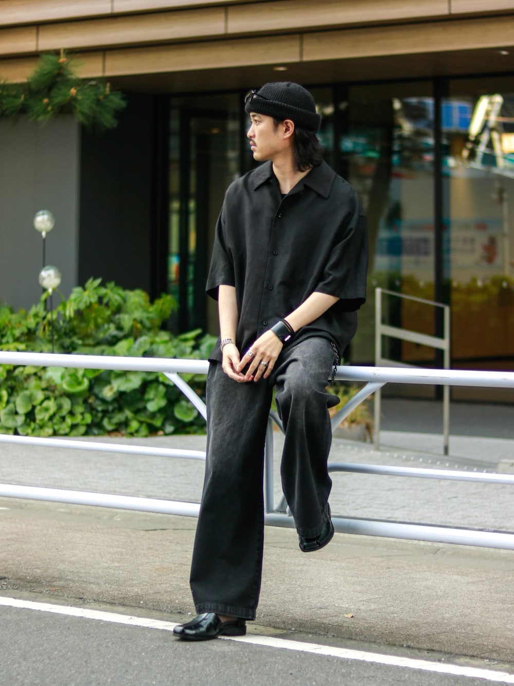 オールブラックコーデ」のメンズ人気ファッションコーディネート - WEAR