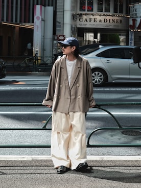 「Lui's（ルイス）のアイテム（パンツ）」を使った、Jamさん（メンズ・175cm）の秋コーディネート