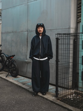 「アイテム（パーカー）」を使った、Jamさん（メンズ・175cm・30代）の冬コーディネート