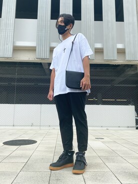 「no brand（ノーブランド）のアイテム（Tシャツ/カットソー、ホワイト系）」を使った、𝗠𝗨𝗥𝗔さん（メンズ・175cm）の夏コーディネート
