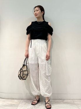 「JILL STUART（ジルスチュアート）のアイテム（パンツ）」を使った、JILLSTUARTさん（レディース・164cm）の春コーディネート