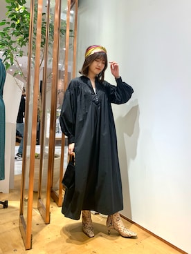 「RIVEDROITE」｜「アイテム（財布/小物）」を使った、miuさん（レディース・158cm）の秋コーディネート