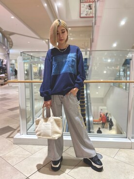 「アイテム（デニムパンツ、その他）」を使った、REINA Üさん（レディース・163cm）の冬コーディネート