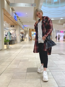 「AVIREX（アヴィレックス）のアイテム（シャツワンピース）」を使った、REINA Üさん（レディース・163cm）の夏コーディネート