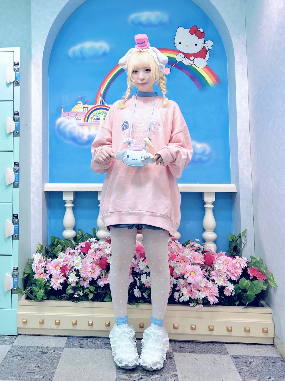 「サンリオ、サンリオピューロランド、ピューロランド」｜「海外古着のアイテム（スウェット、ピンク系）」を使った、きなさん（レディース・164cm）の冬コーディネートの1枚目の写真