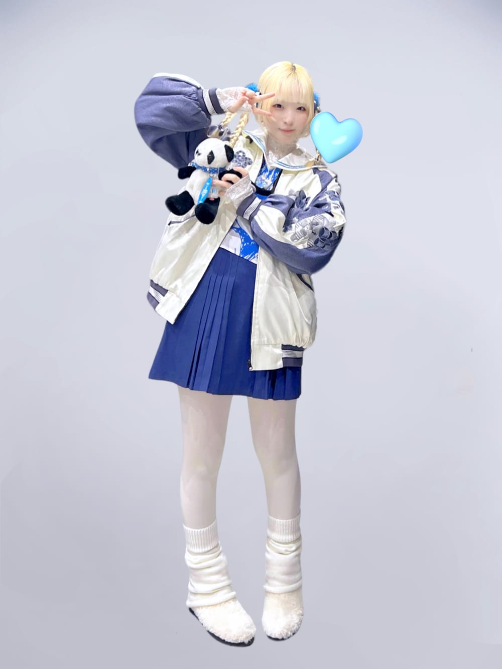 「でんぱ組.inc」｜「キラチュンセーラーのアイテム（トップス、ブルー系）」を使った、きなさん（レディース・164cm）の冬コーディネートの1枚目の写真