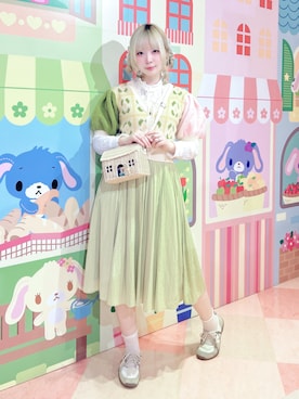 「green label relaxing（グリーンレーベルリラクシング）のアイテム（スカート、グリーン系）」を使った、きなさん（レディース・165cm）の春コーディネート