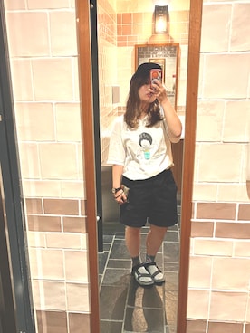 「Teva（テバ）のアイテム」を使った、harunaさん（レディース・151cm）の秋コーディネート