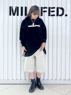 石田 莉央さんのコーディネート