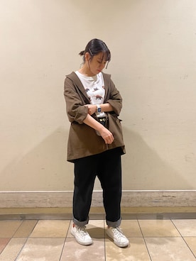 「秋先取りコーデ」｜「アイテム（ノーカラージャケット）」を使った、えりさん（レディース・154cm）の夏コーディネート