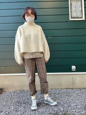 「MERLOT（メルロー）のハイネックバルーンスリーブニットトップス1000/079-7179（ニット/セーター）」を使った、Noahさん（レディース・160cm）の冬コーディネート