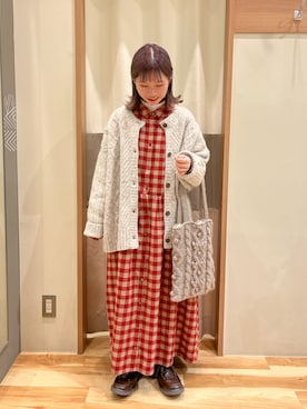 「アイテム（シャツワンピース、レッド系）」を使った、と ま る 🎀さん（レディース・151cm）の冬コーディネート