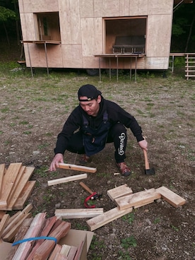 「DEVILOCK（デビロック）のアイテム」を使った、ENDONORIAKIさん（メンズ・175cm）の春コーディネート