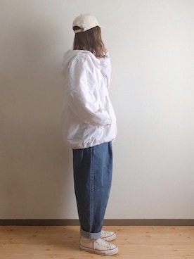 「アイテム（マウンテンパーカー、ホワイト系）」を使った、ta_ma_☺︎さん（レディース・167cm）の春コーディネート