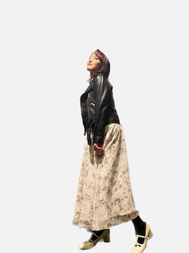 「MERCURYDUO（マーキュリーデュオ）のアイテム」を使った、飯窪春菜さん（レディース・162cm）の春コーディネート