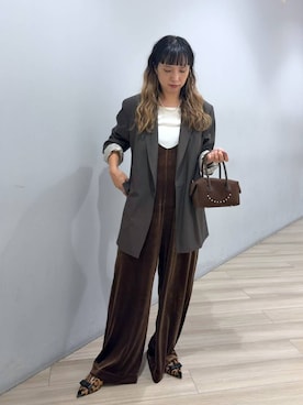 「アイテム（つなぎ/オールインワン、ブラウン系）」を使った、bl841yさん（レディース・157cm）の秋コーディネート