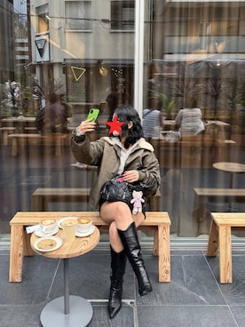 「アイテム（MA-1）」を使った、 mokaさん（レディース・157cm）の秋コーディネート