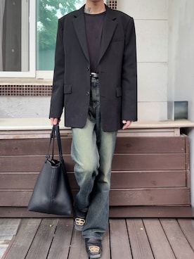 「THE ROW（ザロウ）のアイテム」を使った、BUMSさん（メンズ・180cm）の春コーディネート
