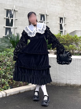 「kutir（クティール）のアイテム」を使った、陽立 ひとえさん（レディース・156cm）の秋コーディネート