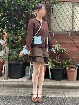 「EMODA（エモダ）のアイテム」を使った、陽立 ひとえさん（レディース・156cm）の秋コーディネート