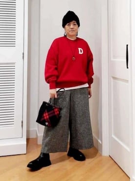 「Dessin（デッサン）の【洗える】Dサガラ刺繍ワッペン付きニット（ニット/セーター、レッド系）」を使った、aiさん（レディース・147cm）の秋コーディネート