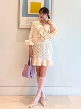 「BEAMS COUTURE（ビームスクチュール）のアイレット フリル ニット カーディガン（ニット/セーター、ホワイト系）」を使った、ビームスクチュールさん（レディース・158cm）の夏コーディネート