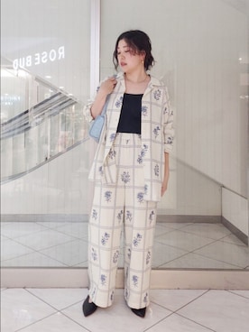 「ROSE BUD（ローズバッド）のアイテム（パンツ）」を使った、pi001118さん（レディース・164cm）の春コーディネート