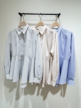「grove（グローブ）の◆【体型カバー】一枚でもレイヤードでも、ペプラムフレアシャツ（シャツ/ブラウス、ホワイト系）」を使った、memeさん（レディース・149cm）の冬コーディネート
