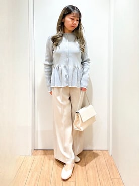 「grove（グローブ）の前後2WAYペプラムカーディガン（ニット/セーター、グレー系）」を使った、memeさん（レディース・149cm）の冬コーディネート