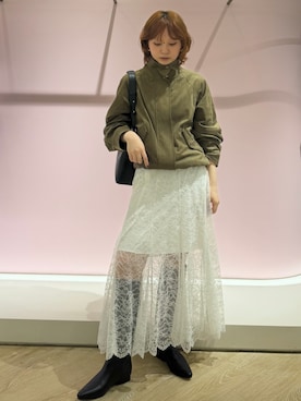 「NOLLEY’S Sophi（ノーリーズソフィ）の《セットアップ対応》ウォッシャブラルッセルレースマキシマーメイドスカート（スカート、ホワイト系）」を使った、RIOさん（レディース・161cm）の秋コーディネート